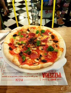 Capricciosa Pizza, Jamie's Pizzeria, Phoenix Mills, Mumbai